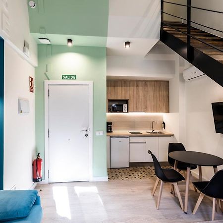 Apartamentos Turisticos De La Bernarda Касерес Экстерьер фото