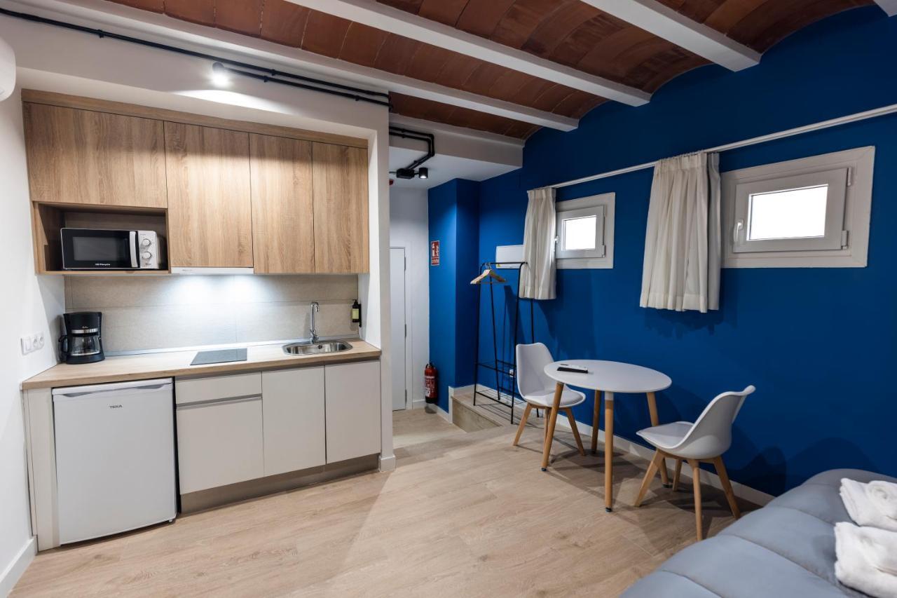 Apartamentos Turisticos De La Bernarda Касерес Экстерьер фото