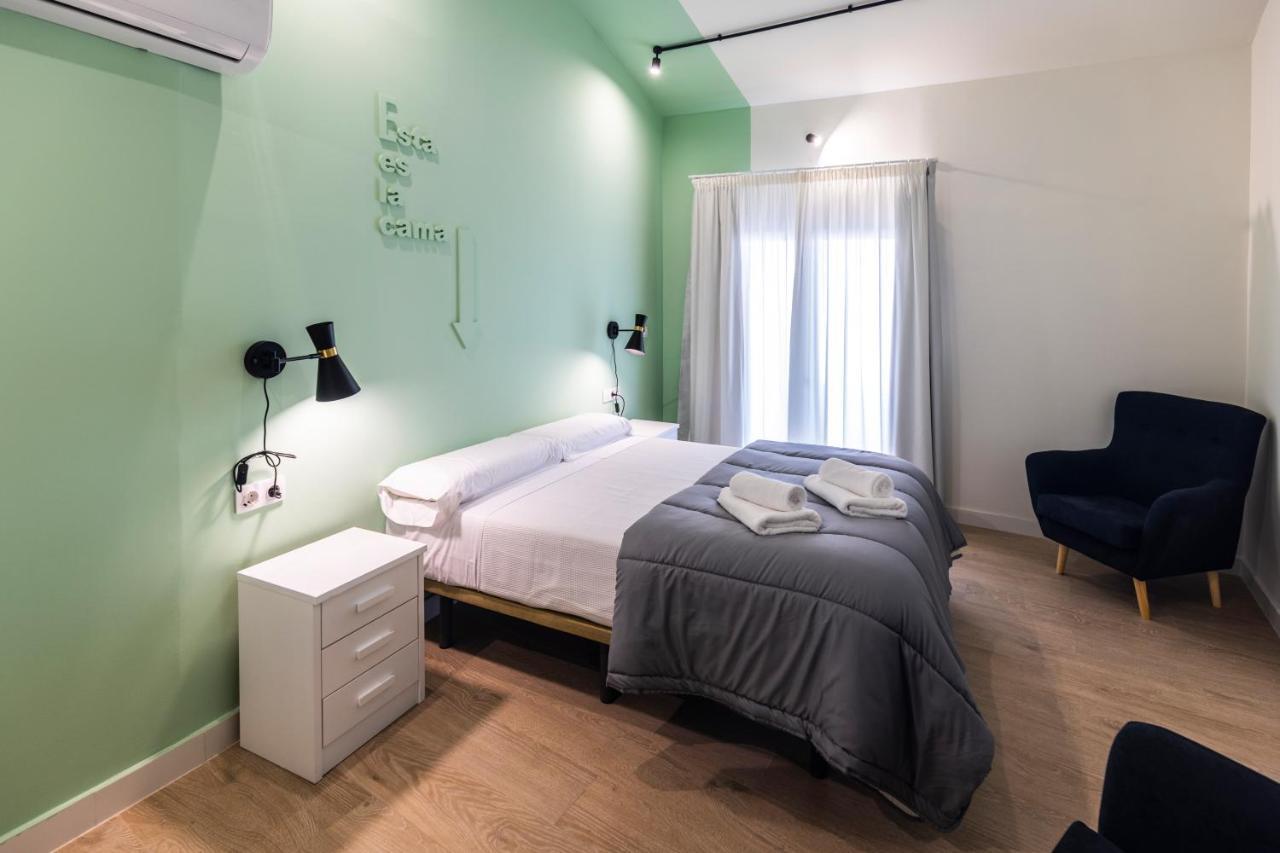 Apartamentos Turisticos De La Bernarda Касерес Экстерьер фото
